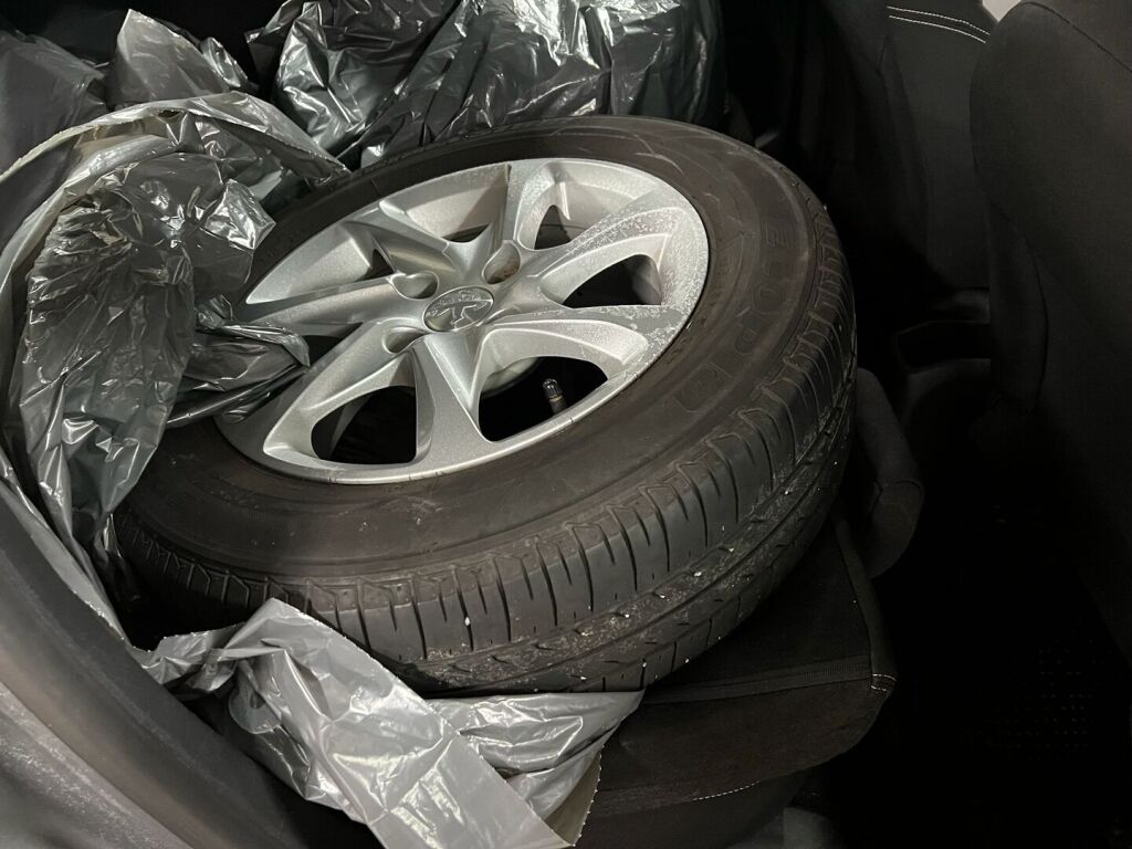 Peugeot 208 2015 Harmaa