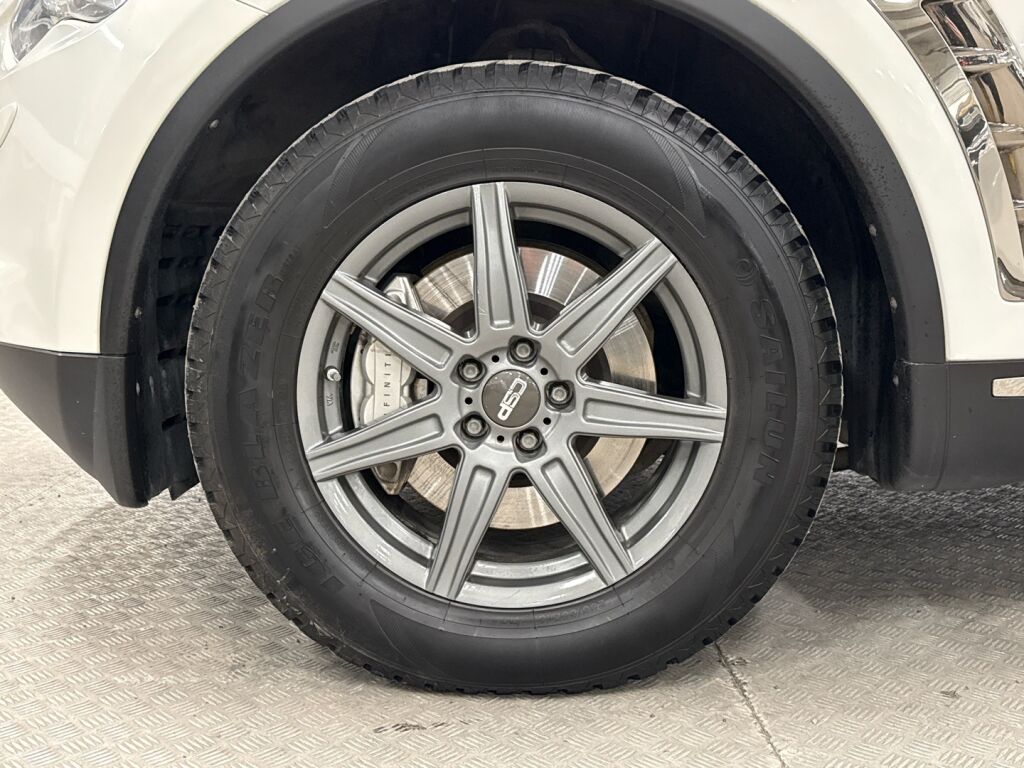 Infiniti FX30D 2012 Valkoinen