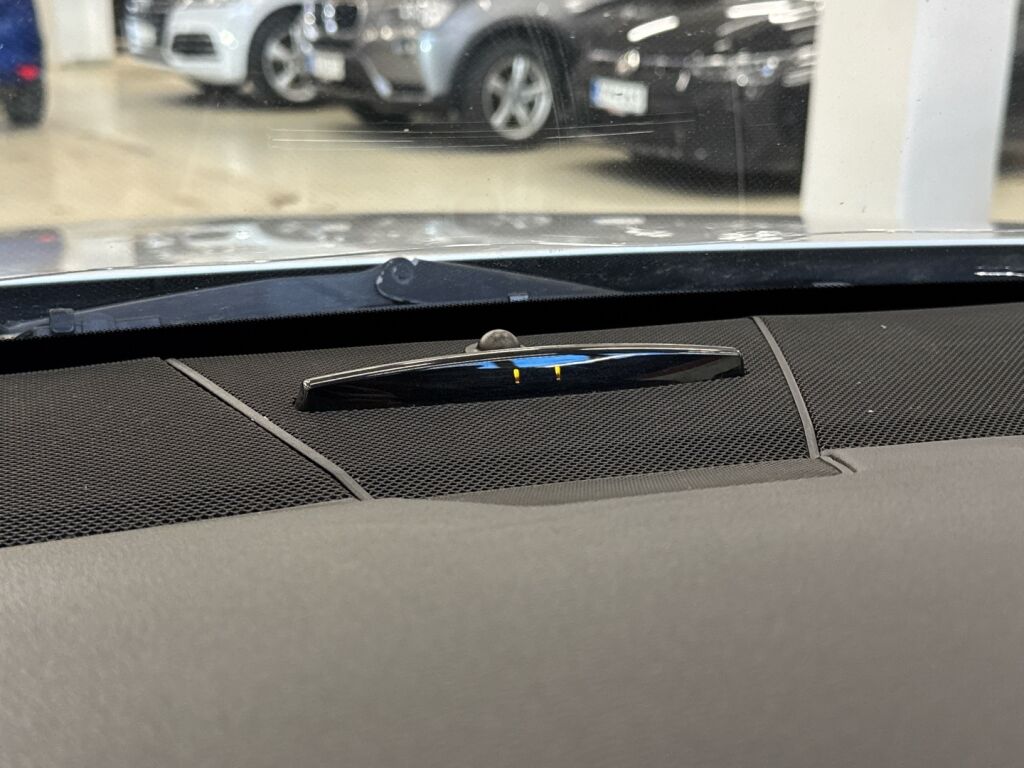 Mercedes-Benz E 2012 