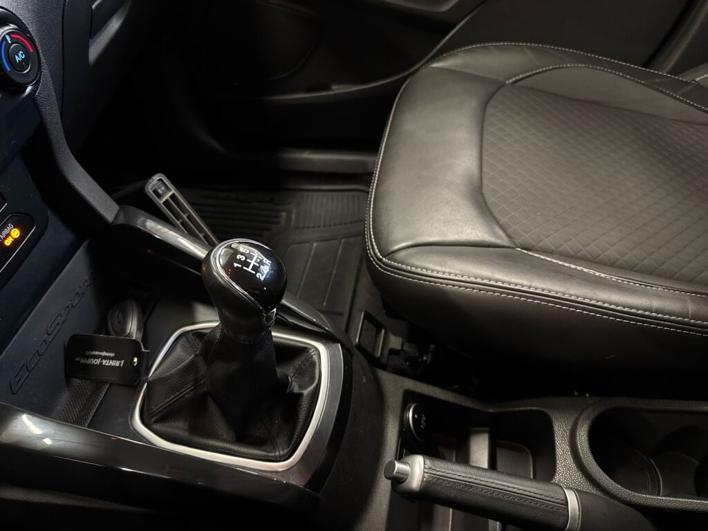 Ford Ecosport 2016 Valkoinen