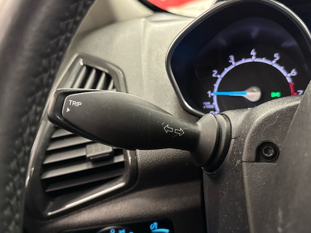 Ford Ecosport 2016 Valkoinen