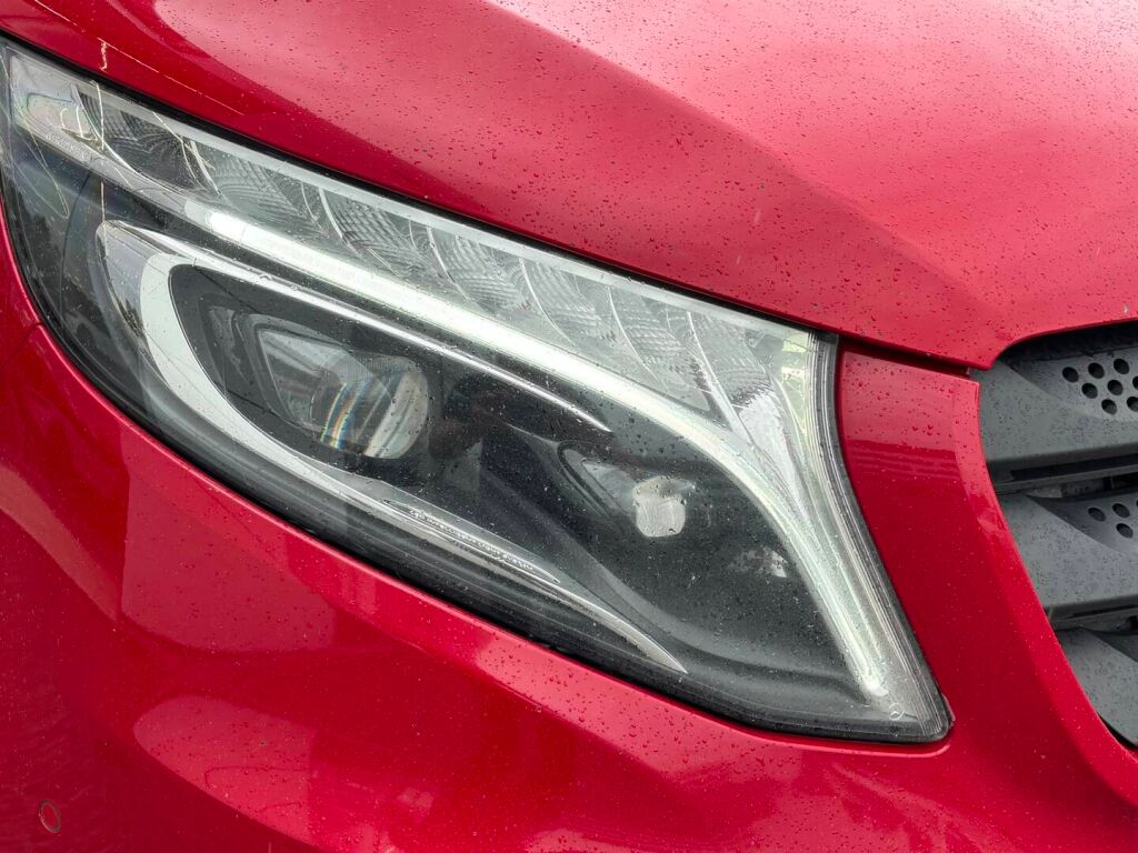 Mercedes-Benz Vito 2016 Punainen