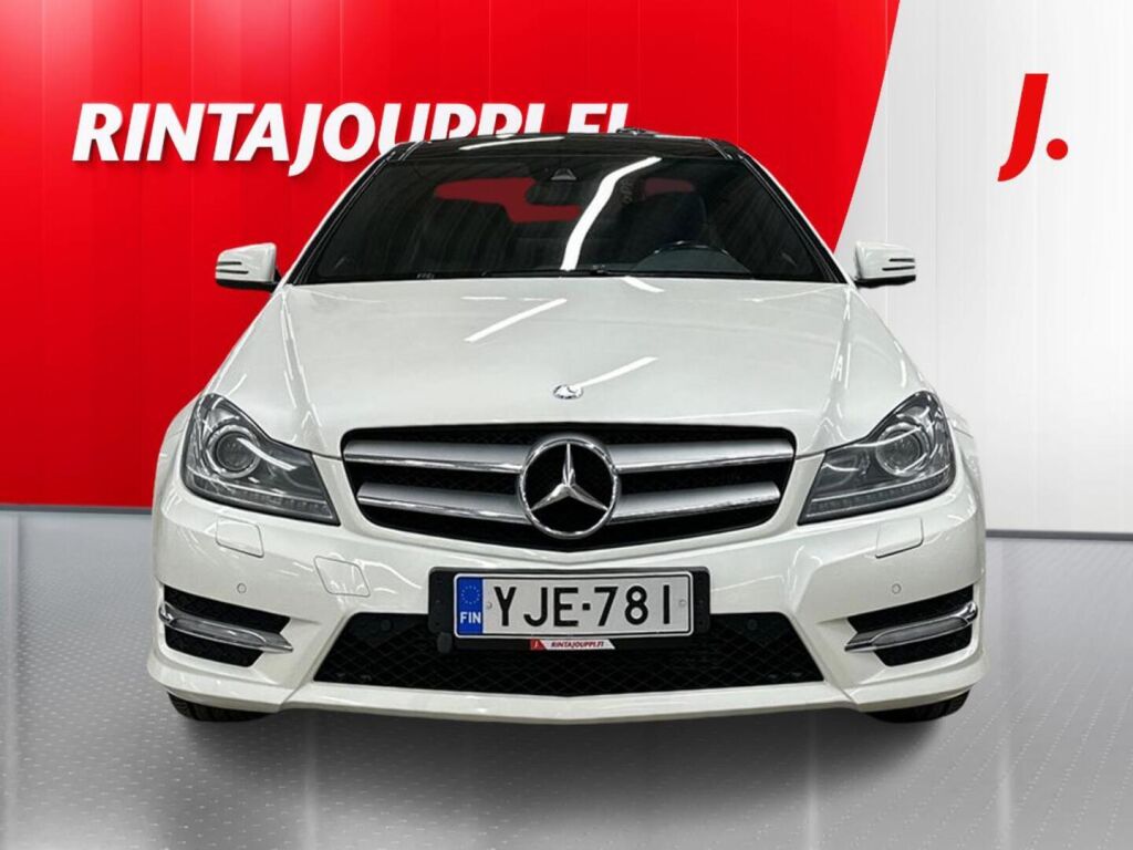 Mercedes-Benz C 2011 Valkoinen