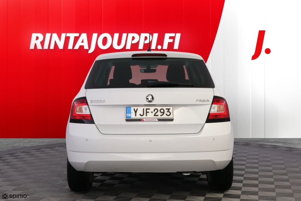Skoda Fabia 2016 Valkoinen