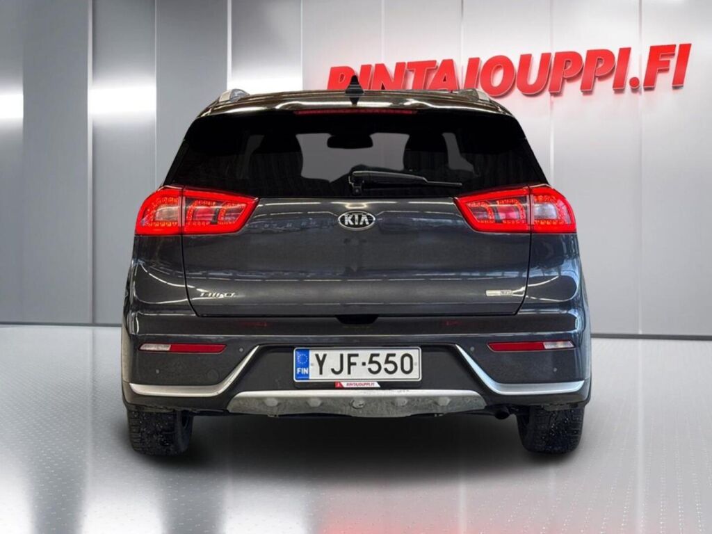 Kia Niro 2016 Harmaa