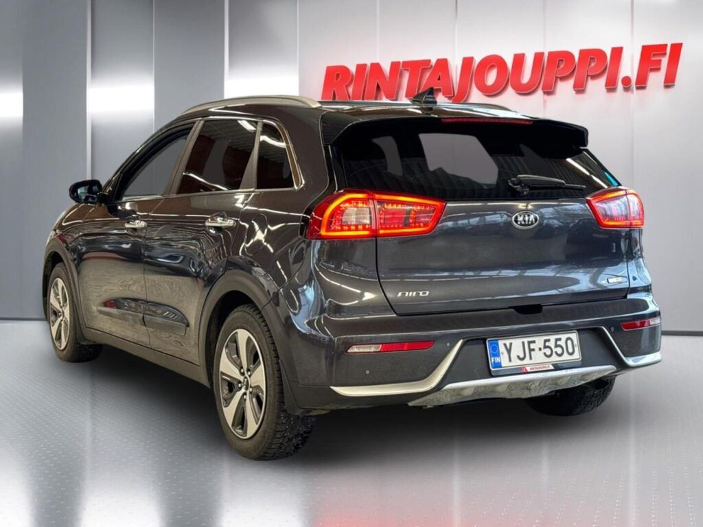 Kia Niro 2016 Harmaa