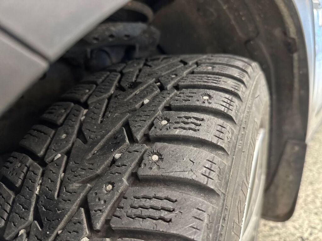 Kia Niro 2016 Harmaa