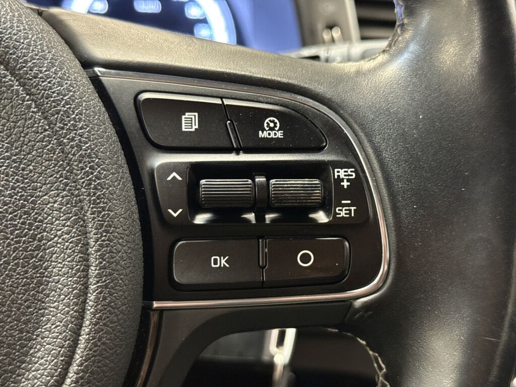 Kia Niro 2016 Harmaa