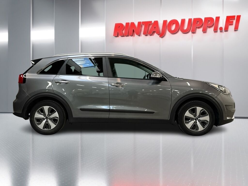 Kia Niro 2016 Harmaa