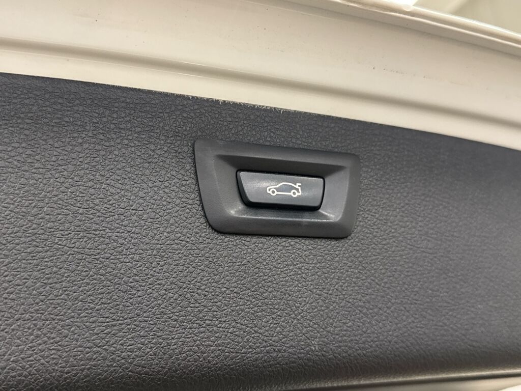 BMW 320 2016 Valkoinen