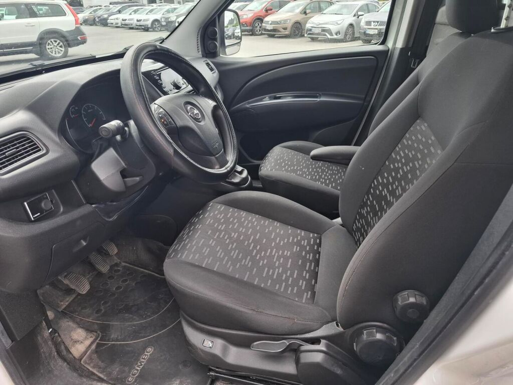 Opel Combo 2016 Valkoinen