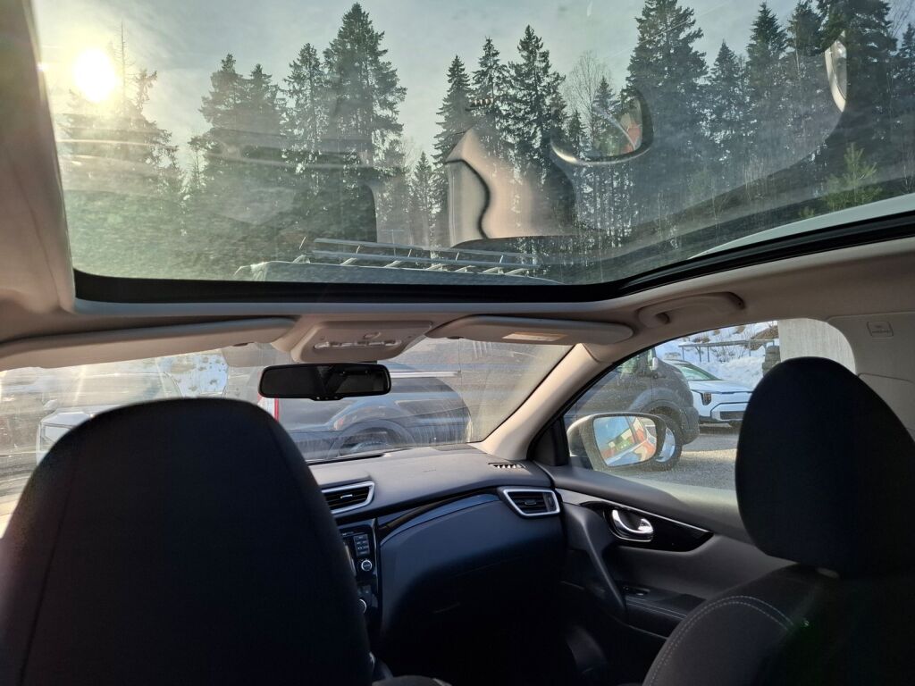 Nissan Qashqai 2016 Violetti