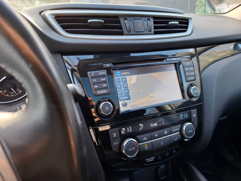 Nissan Qashqai 2016 Violetti