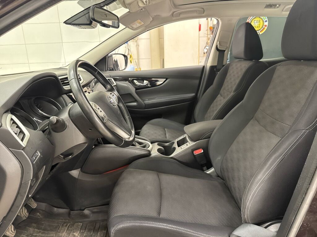 Nissan Qashqai 2016 Violetti