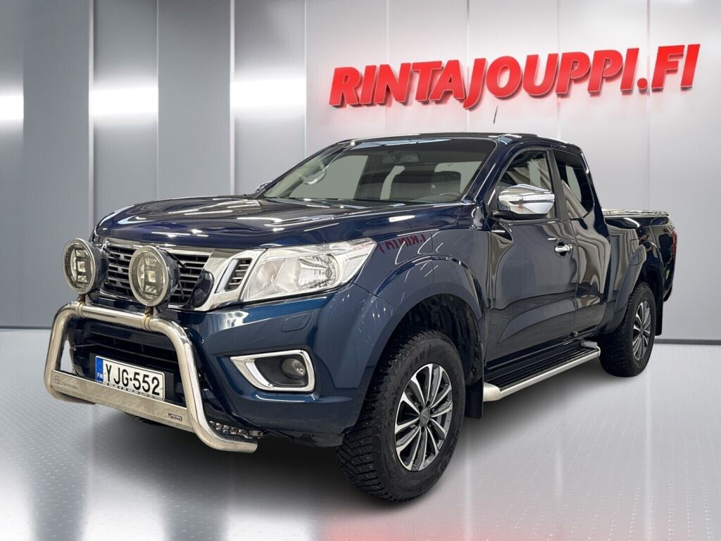 Nissan Navara 2016 Sininen