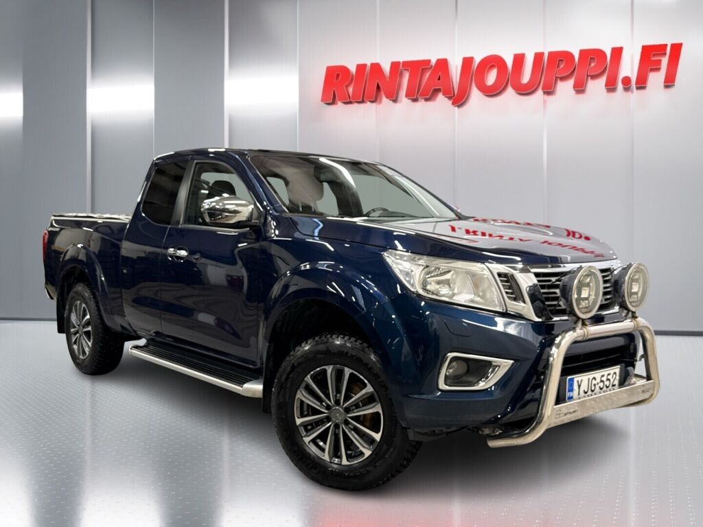 Nissan Navara 2016 Sininen