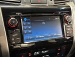 Nissan Navara 2016 Sininen