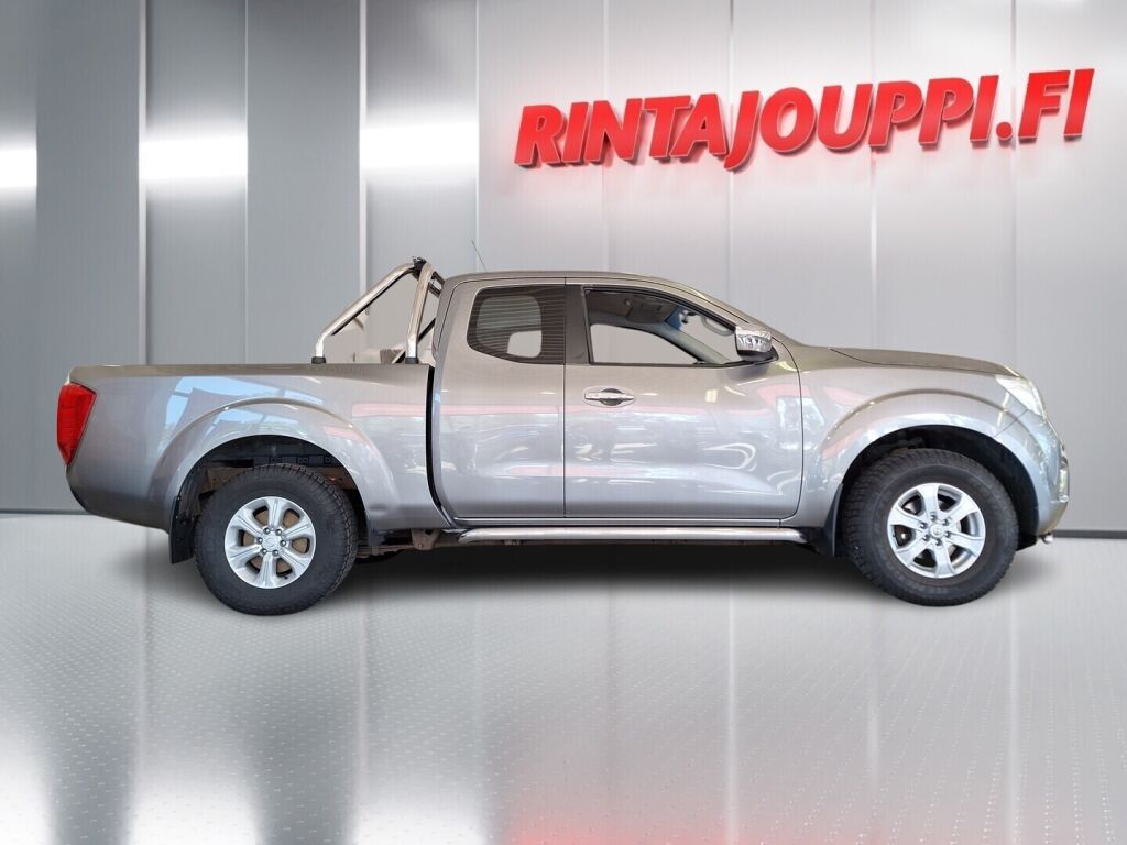 Nissan Navara 2016 Harmaa