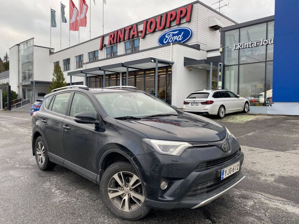 Toyota RAV4 2017 Musta