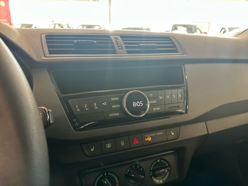 Skoda Fabia 2016 Harmaa