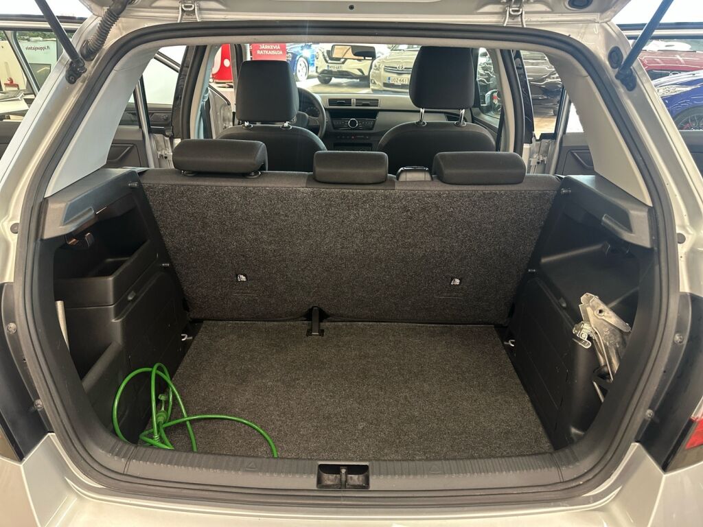 Skoda Fabia 2016 Harmaa