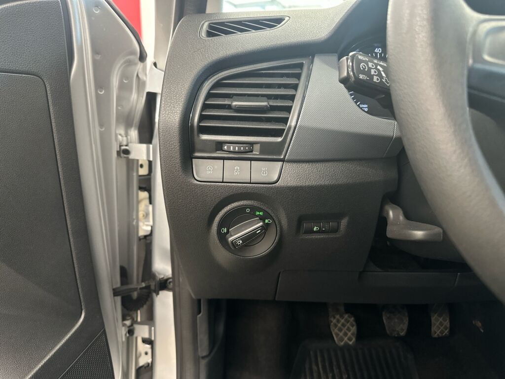 Skoda Fabia 2016 Harmaa