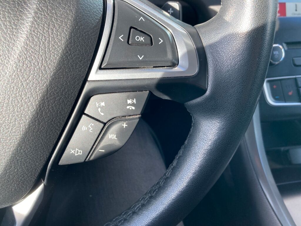 Ford Mondeo 2017 Valkoinen (Frozen White)