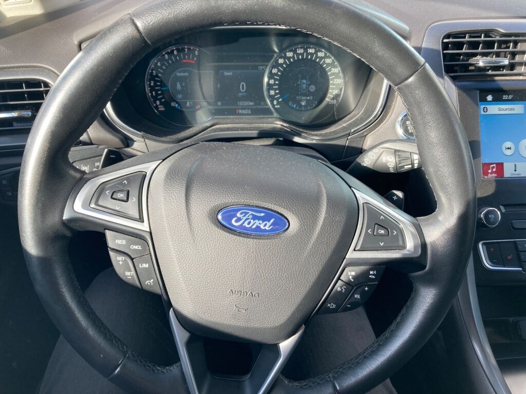 Ford Mondeo 2017 Valkoinen (Frozen White)