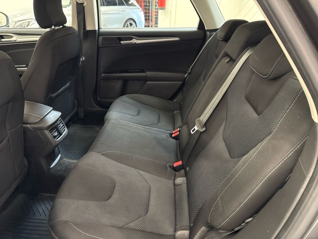 Ford Mondeo 2017 Harmaa