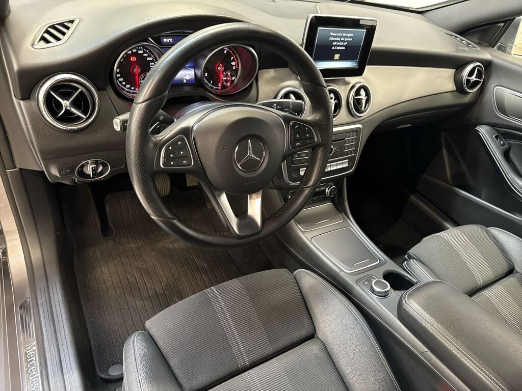 Mercedes-Benz CLA 2016 Harmaa