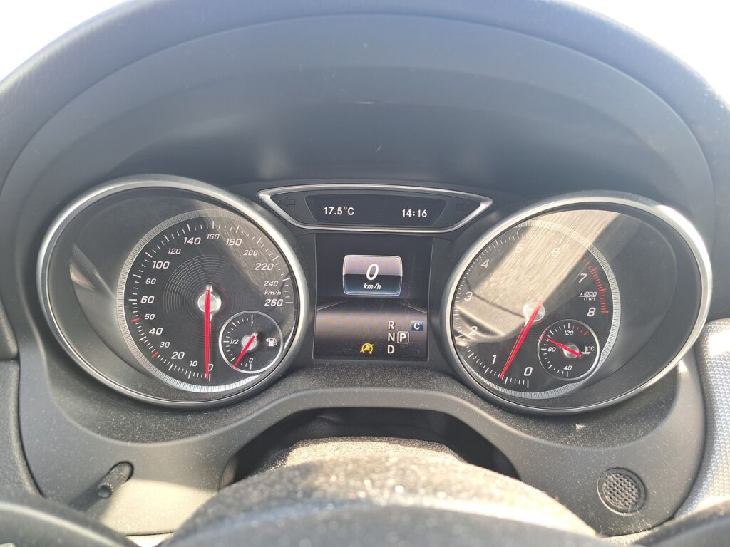 Mercedes-Benz CLA 2016 Harmaa