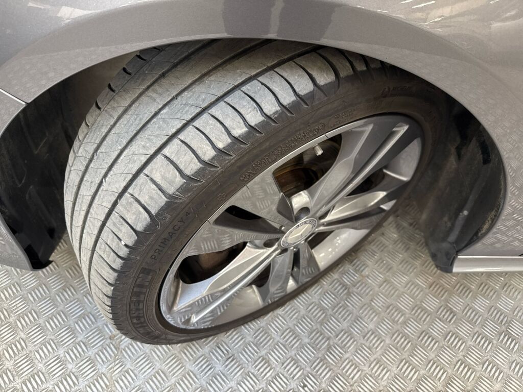 Mercedes-Benz CLA 2016 Harmaa