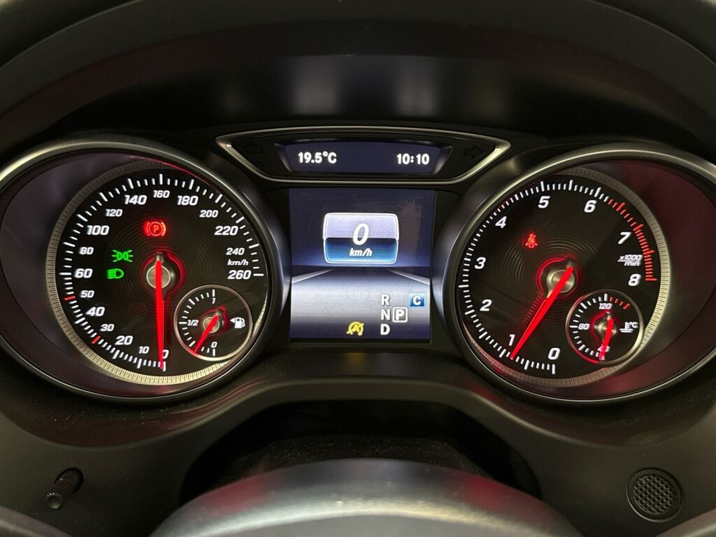 Mercedes-Benz CLA 2016 Harmaa