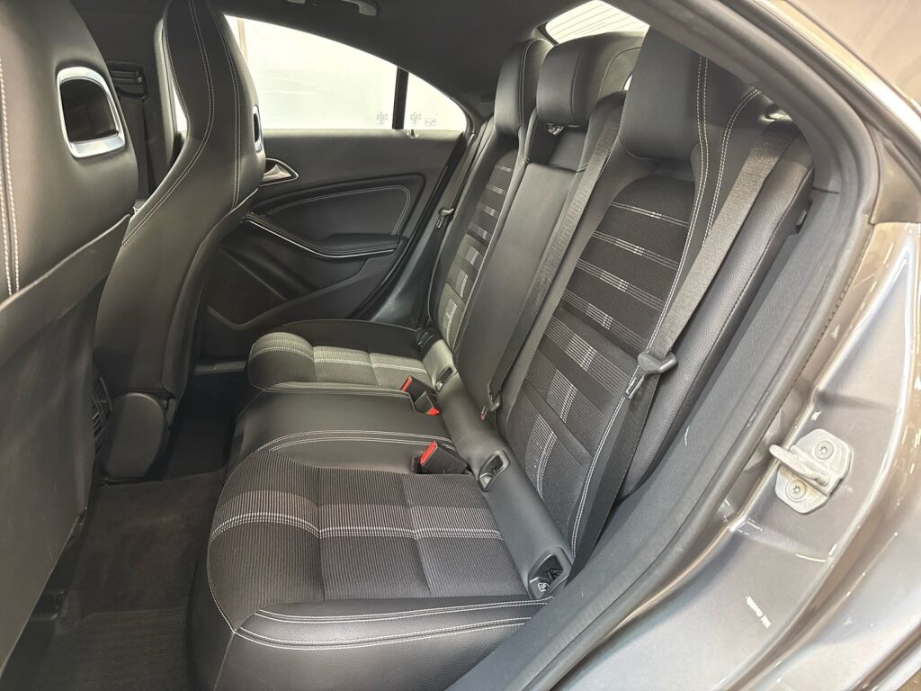 Mercedes-Benz CLA 2016 Harmaa