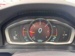 Volvo V60 2014 Punainen