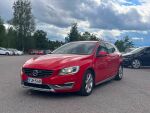 Volvo V60 2014 Punainen