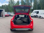 Volvo V60 2014 Punainen