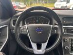 Volvo V60 2014 Punainen