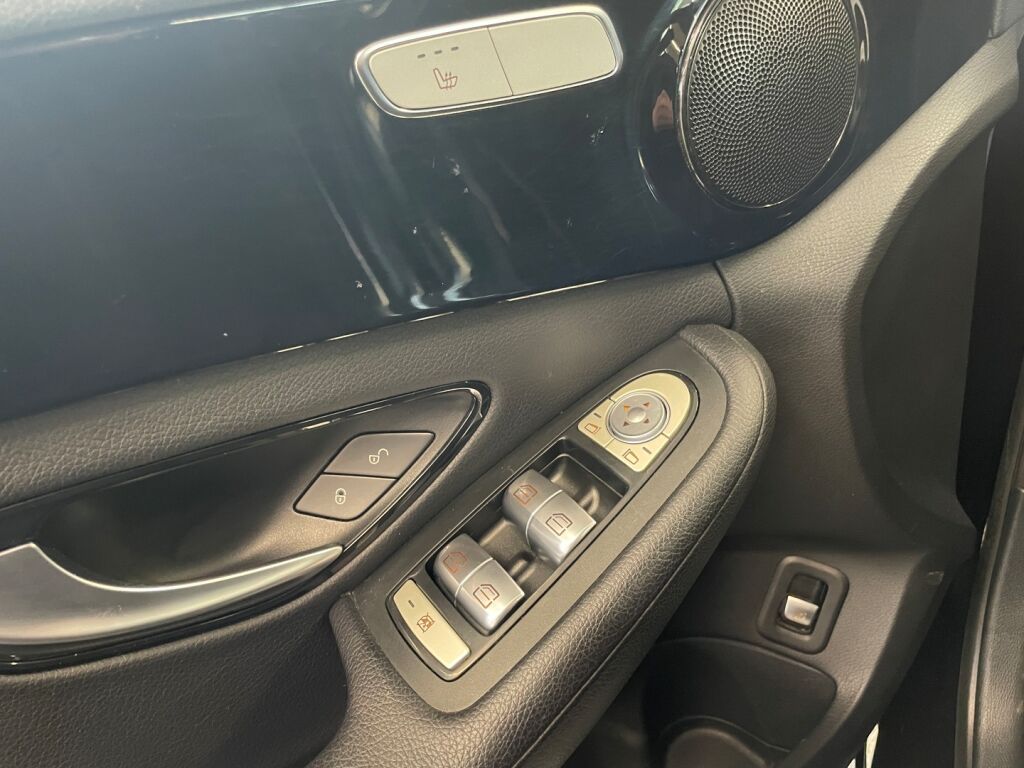 Mercedes-Benz C 2015 