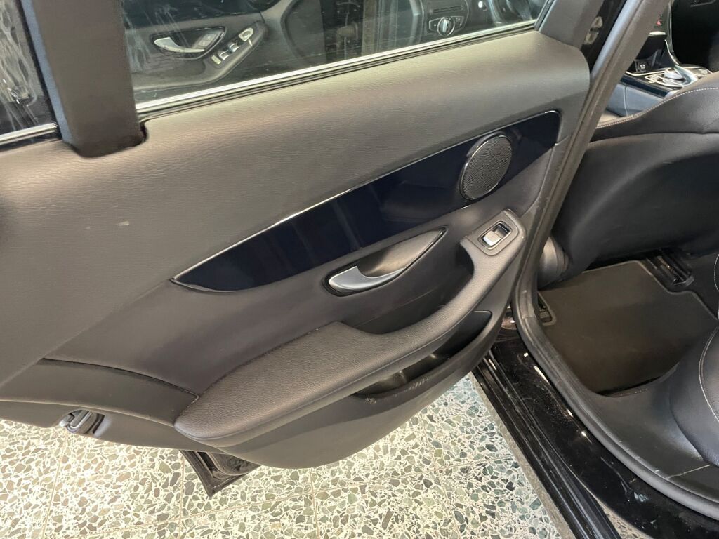 Mercedes-Benz C 2015 