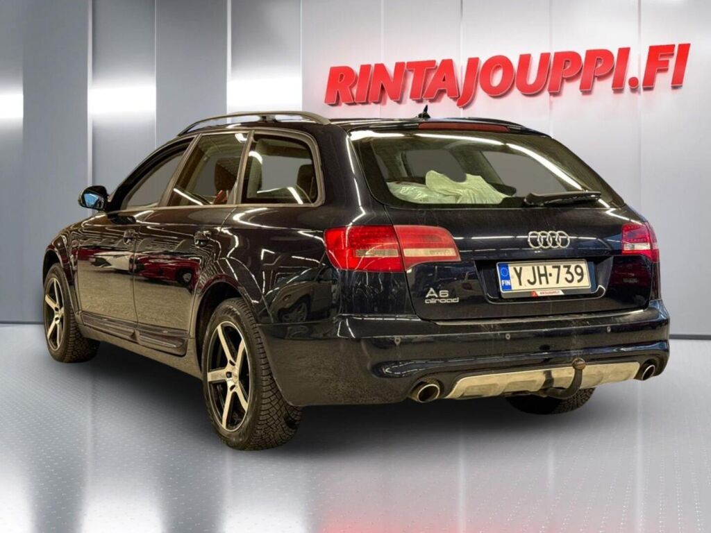 Audi A6 allroad quattro 2011 Sininen