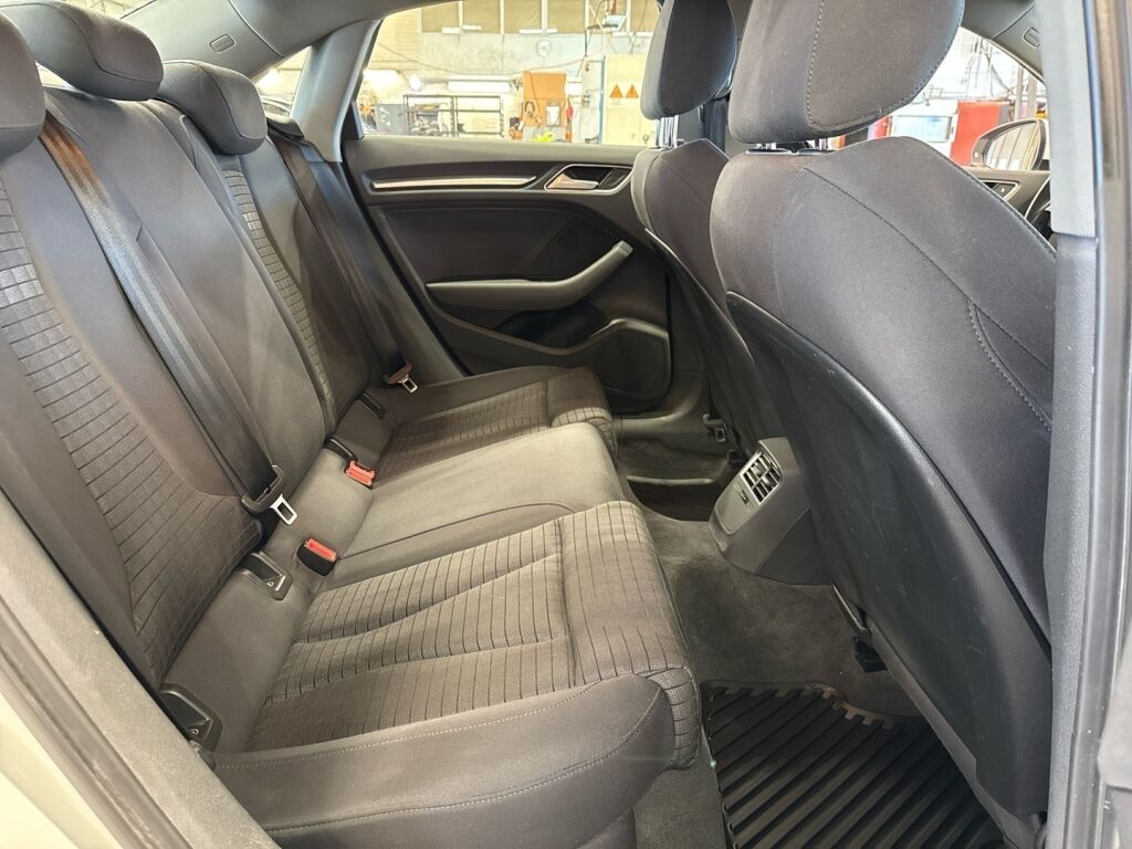 Audi A3 2017 Valkoinen
