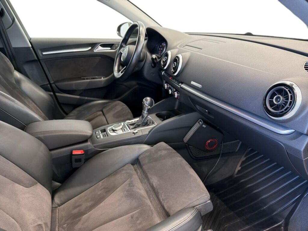 Audi A3 2016 Musta