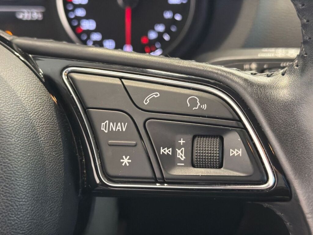 Audi A3 2016 Musta