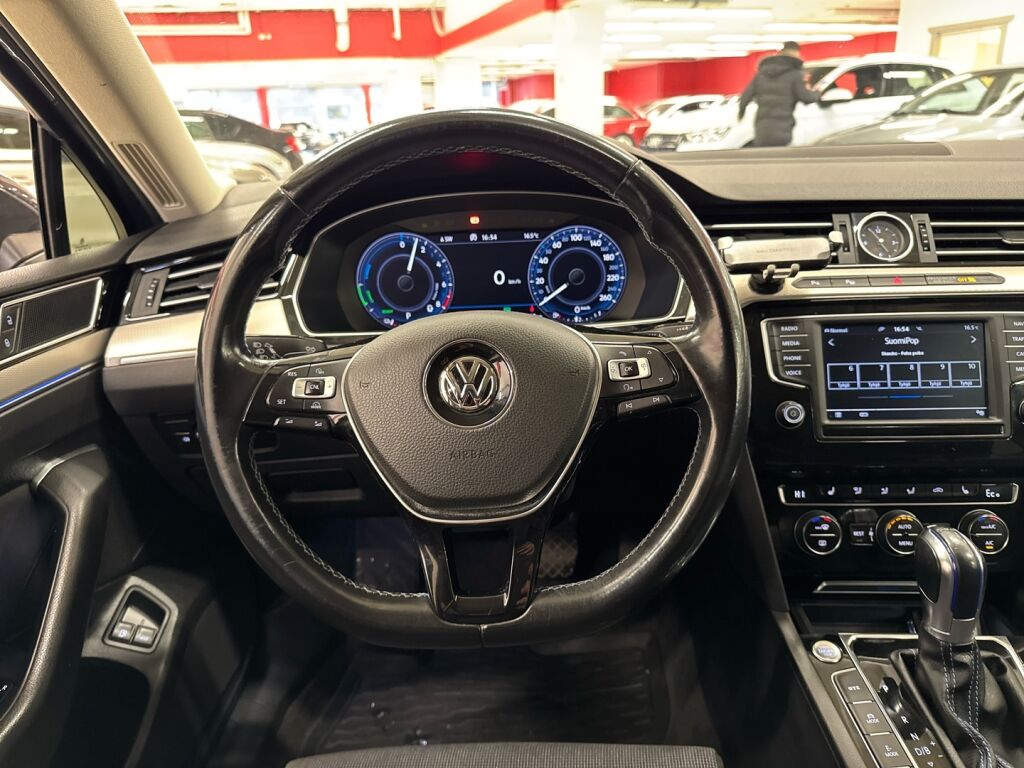 Volkswagen Passat 2016 Harmaa