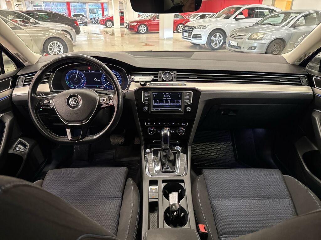 Volkswagen Passat 2016 Harmaa