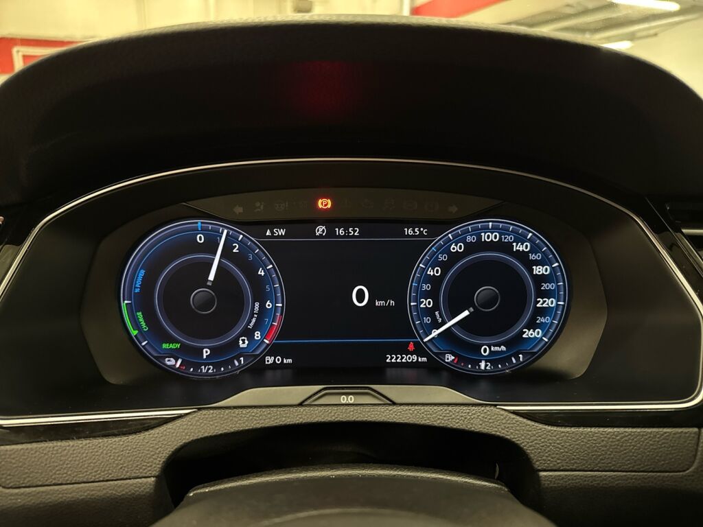 Volkswagen Passat 2016 Harmaa