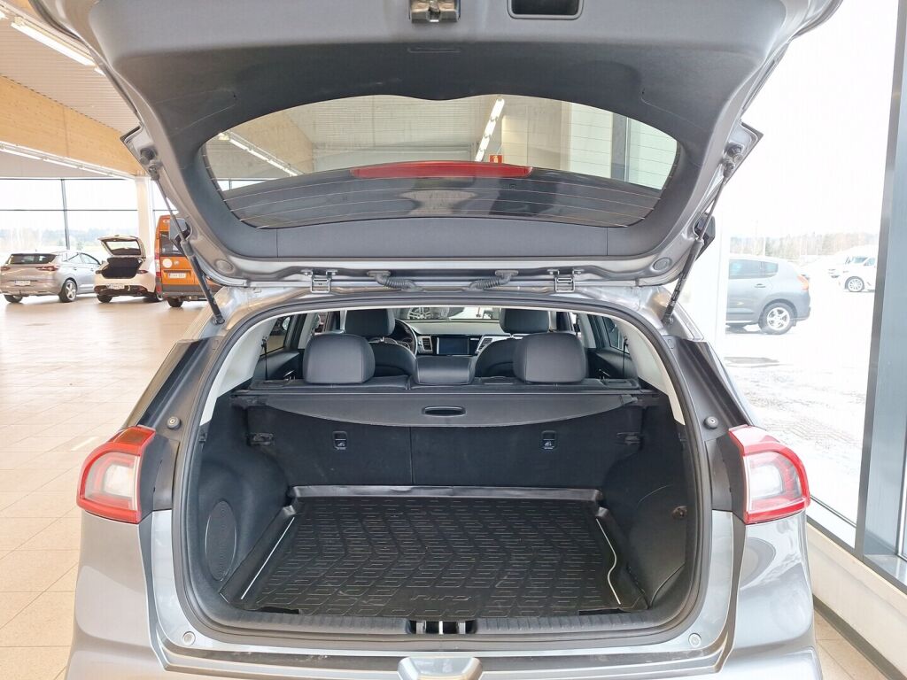 Kia Niro 2016 Harmaa