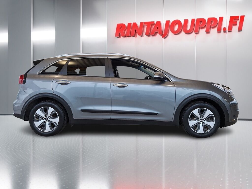 Kia Niro 2016 Harmaa