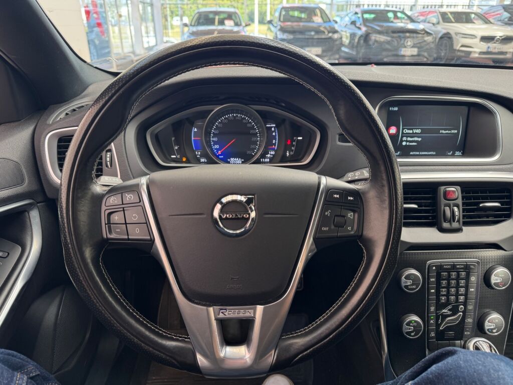Volvo V40 2016 Harmaa